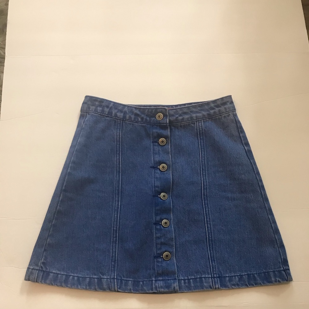Blue jean skirt - Picture 1 of 4